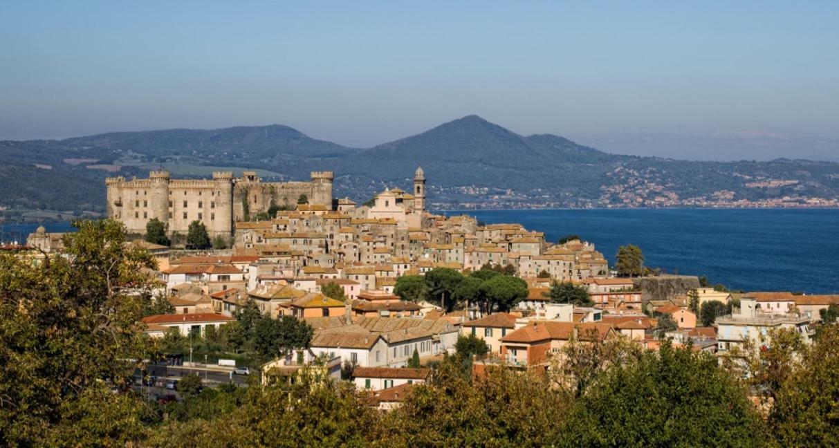 La Finestra Sul Borgo Apartment Bracciano  Exterior photo