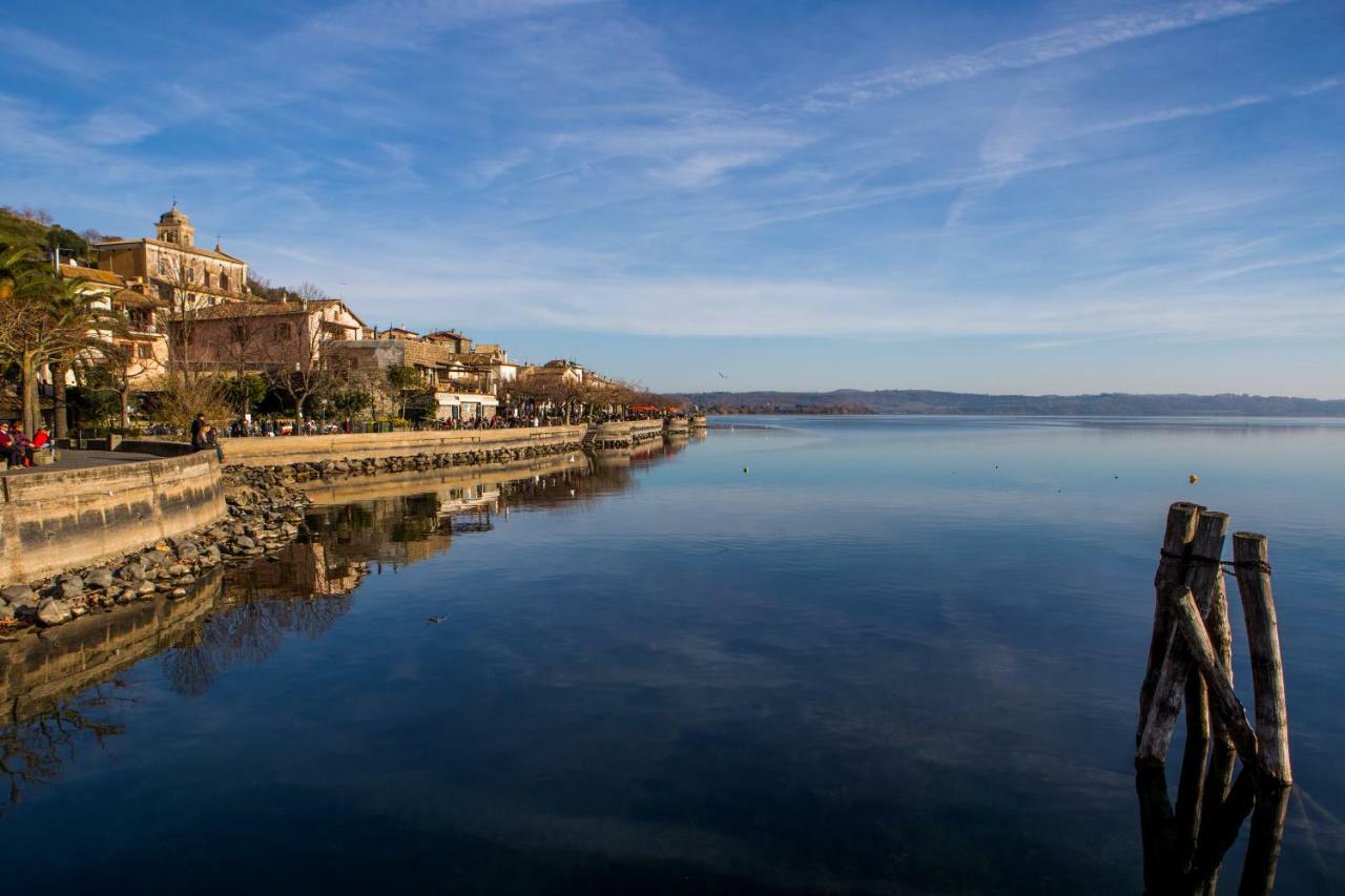 La Finestra Sul Borgo Apartment Bracciano  Exterior photo